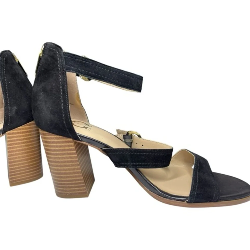 Wonder 9M Black Maya Block Heel Sandal Multi Strap Buckle‎ Gold Hardware Classic
